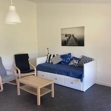 Joli Rouge Au Bord Du * Saint-Rémy-sur-Durolle