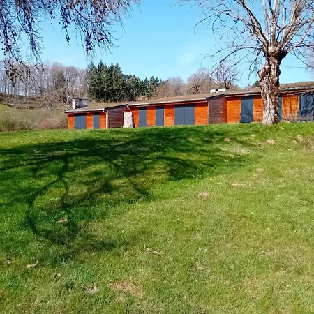 Joli Rouge Au Bord Du 펜션 Saint-Rémy-sur-Durolle